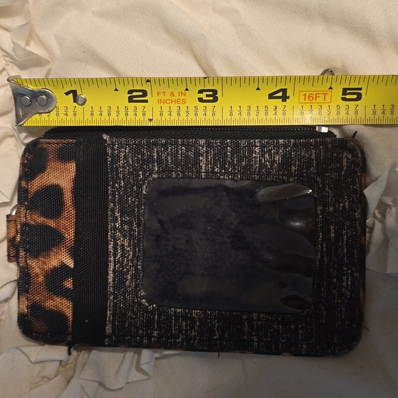 Victoria's Secret Leopard and Black Lanyard - Picture 3 of 4